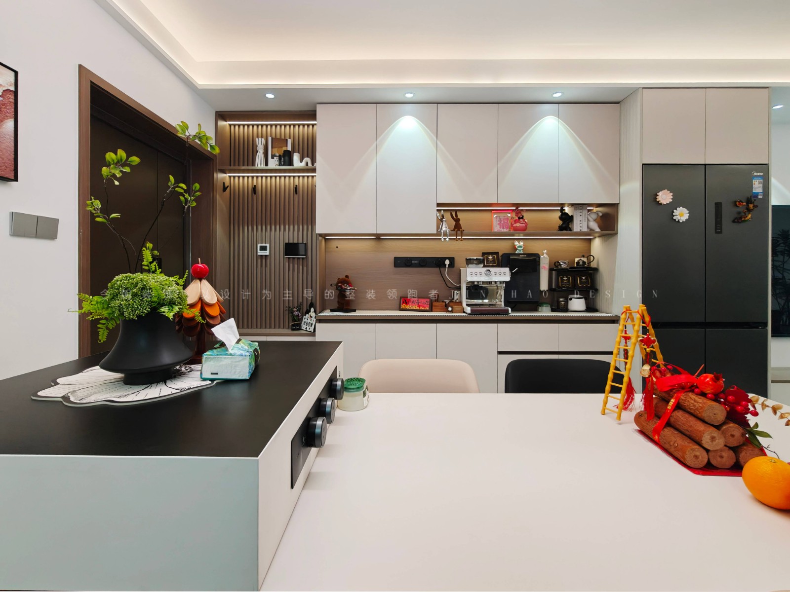 城发投云华现代简约风格餐厅装修效果图